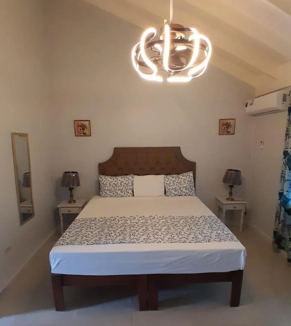Beach Studio 24 At Sandcastles Ocho Rios